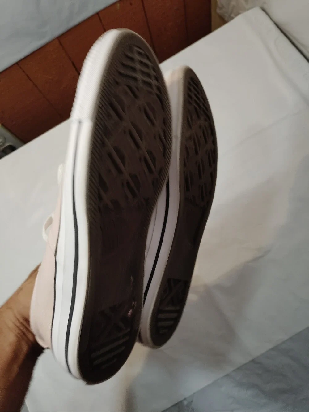 Converse Shoes Women's Size 9w